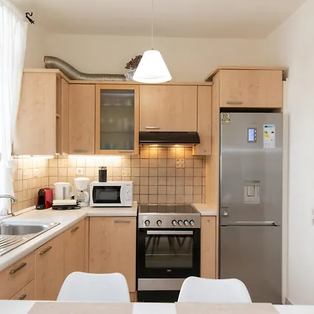 Belle Epoque * Tínos