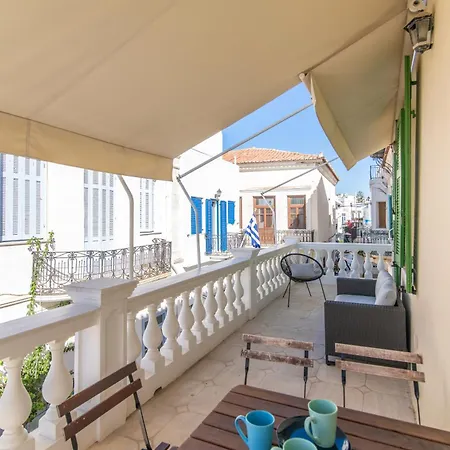 Belle Epoque Apartment Tínos