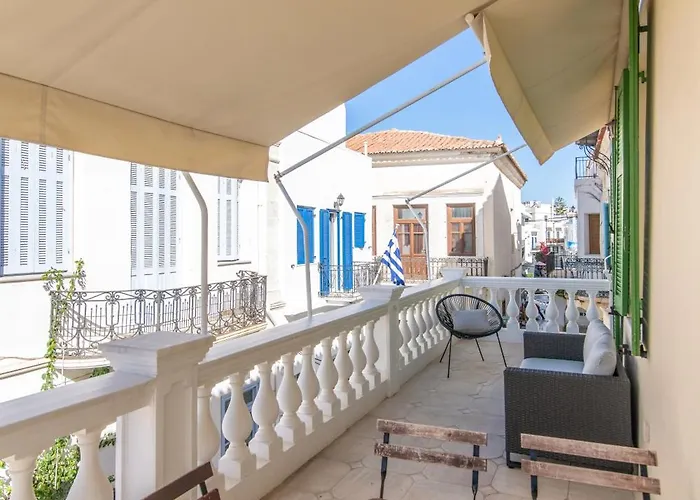 Belle Epoque Apartamento Tínos